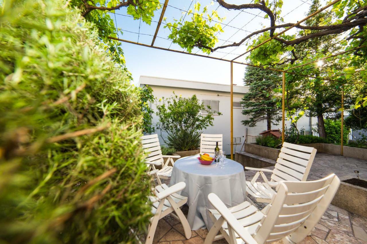 Apartment Bella Baška Voda Eksteriør bilde